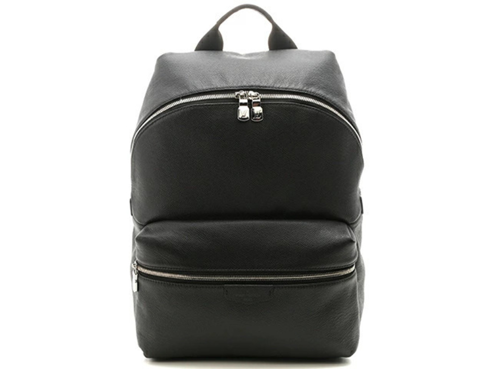 LOUIS VUITTON Discovery Backpack Taiga Noir Black